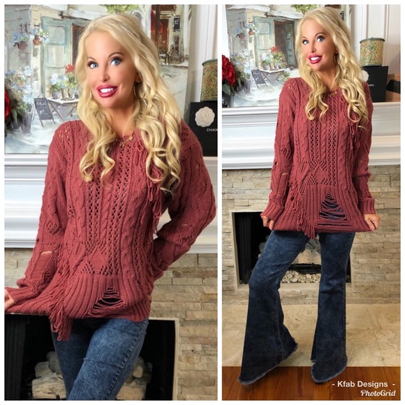 Sweaters - 🥰LAST! Fringe Detail Cable Knit Destroyed Sweater